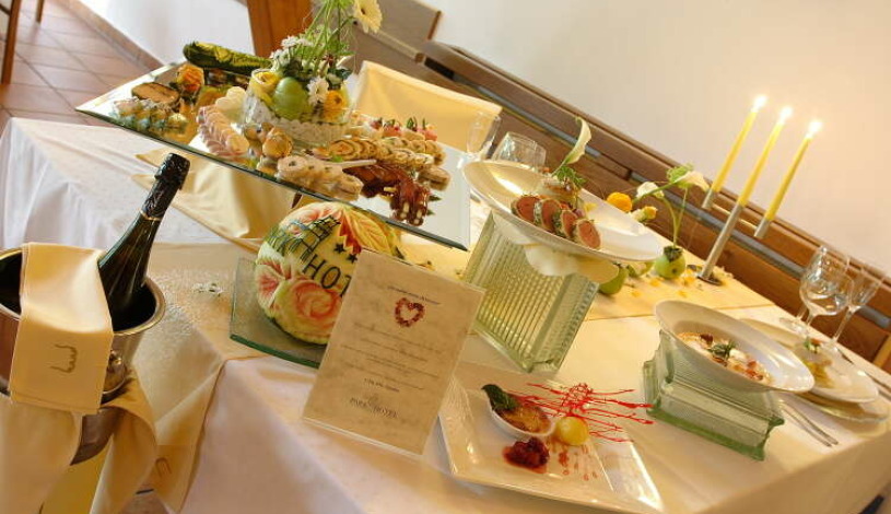 PARKHOTEL HLUBOKÁ NAD VLTAVOU Hluboká nad Vltavou